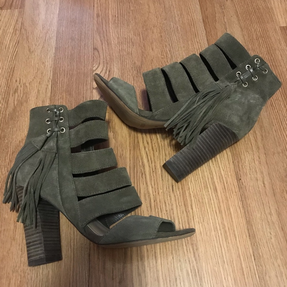 Guess Heels